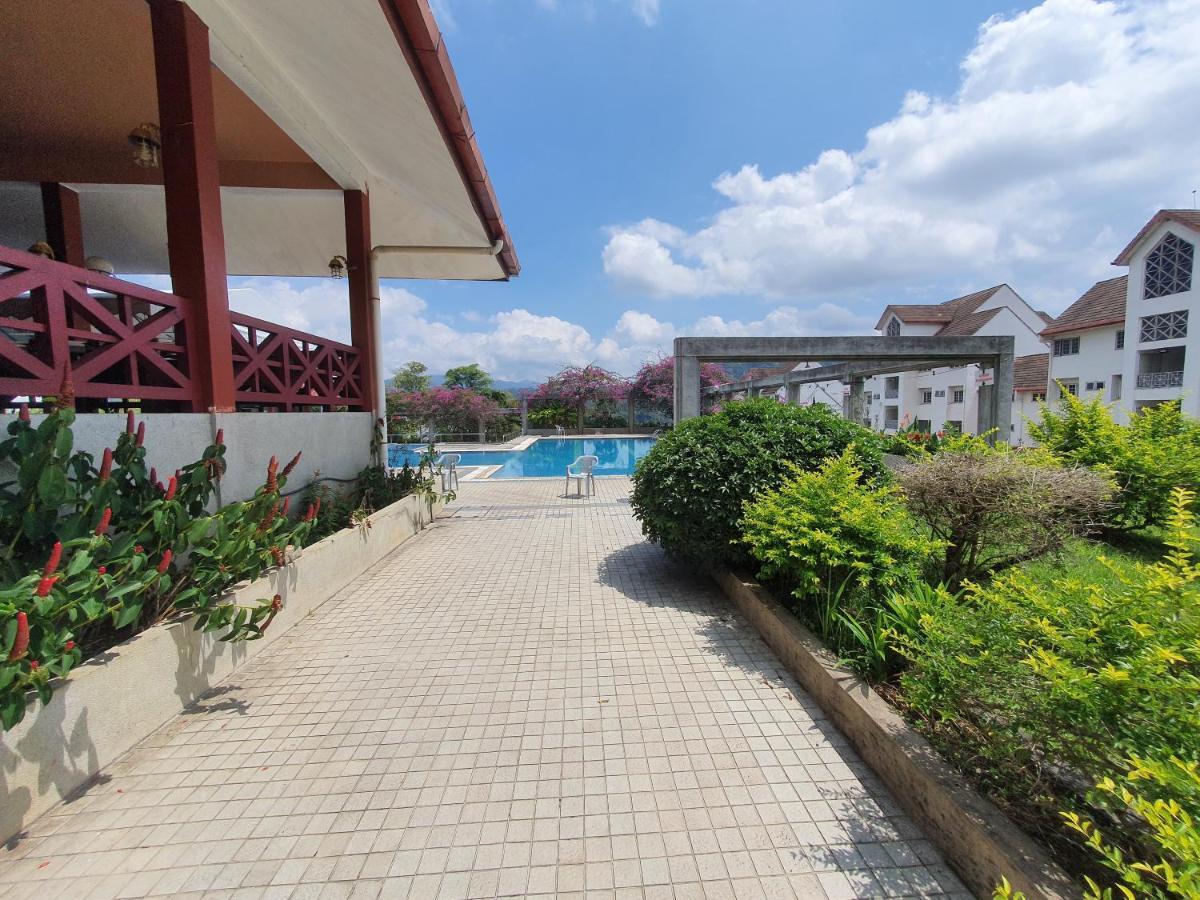 Selesa Hillhomes Golf Resort - P4L1U Bentong Exterior photo